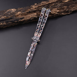 Game Double-pointed Butterfly Folding Knife Tool