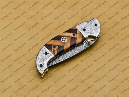 Hand made Folding Knife, Personalized Knives, Wedding Favors, Anniversary Gifts, Groomsmen Gift, Father's Day Gift, Boyfriend Gift Knife