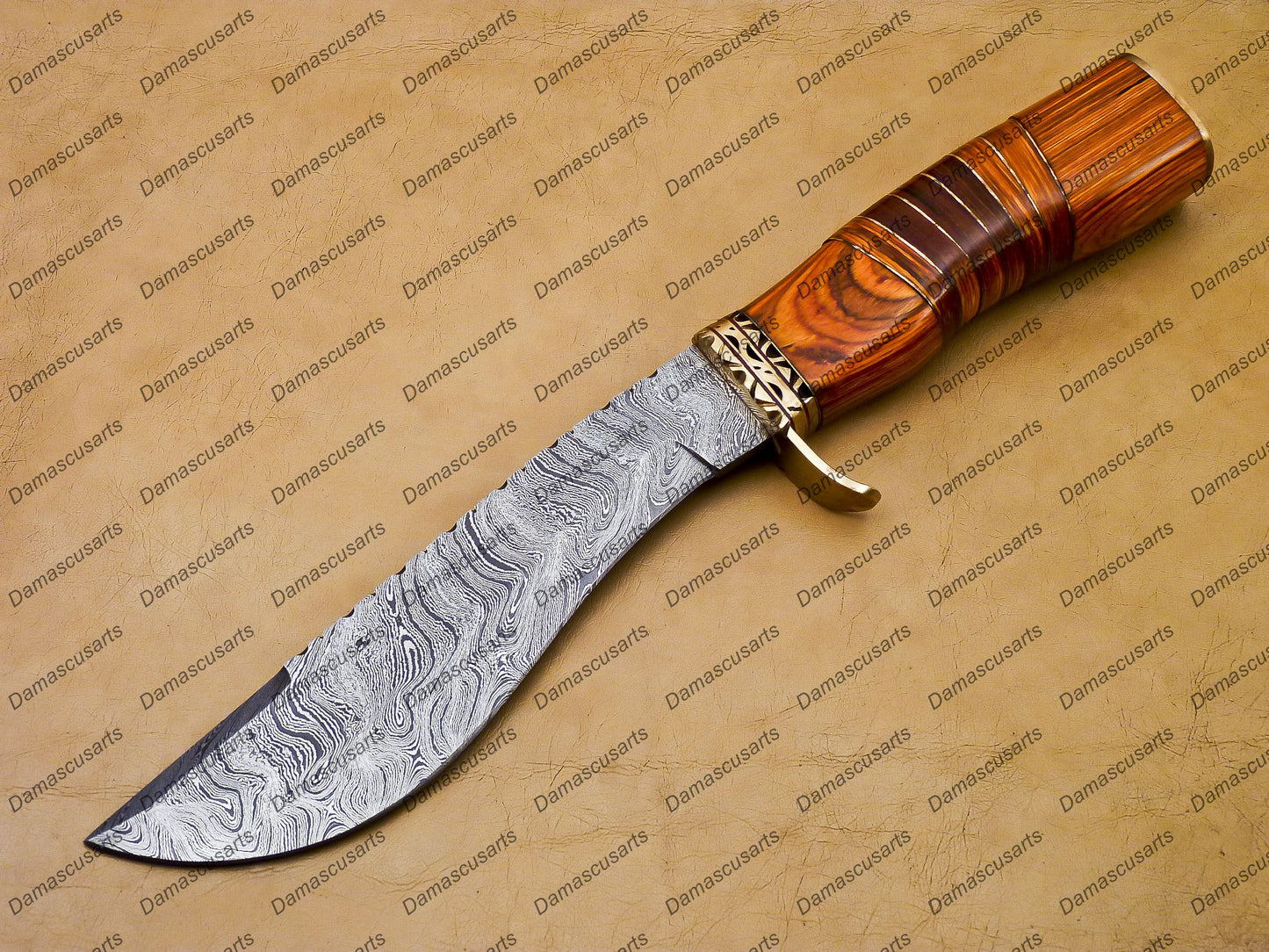 Customize Hand Made Damascus Fixed Blade Hunting Bowie Skinner Survival Handmade Knife Outdoor Bowie Damascus Knife with Leather Sheath