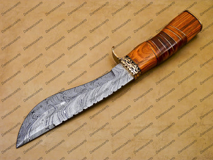 Customize Hand Made Damascus Fixed Blade Hunting Bowie Skinner Survival Handmade Knife Outdoor Bowie Damascus Knife with Leather Sheath