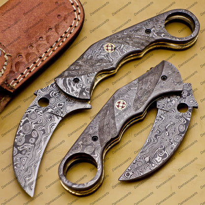 Personalizable Custom Hand Made Damascus Steel Folding Pocket Karambit Knife Beautiful Handle Damascus with Leather Cover