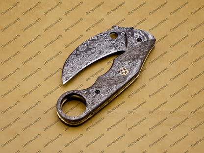 Personalizable Custom Hand Made Damascus Steel Folding Pocket Karambit Knife Beautiful Handle Damascus with Leather Cover