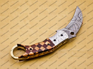 Damascus Folding Pocket knife Karambit Knife Hunting knife with Free Damascus Keychain Knife Handle Wood with Leather Sheeth