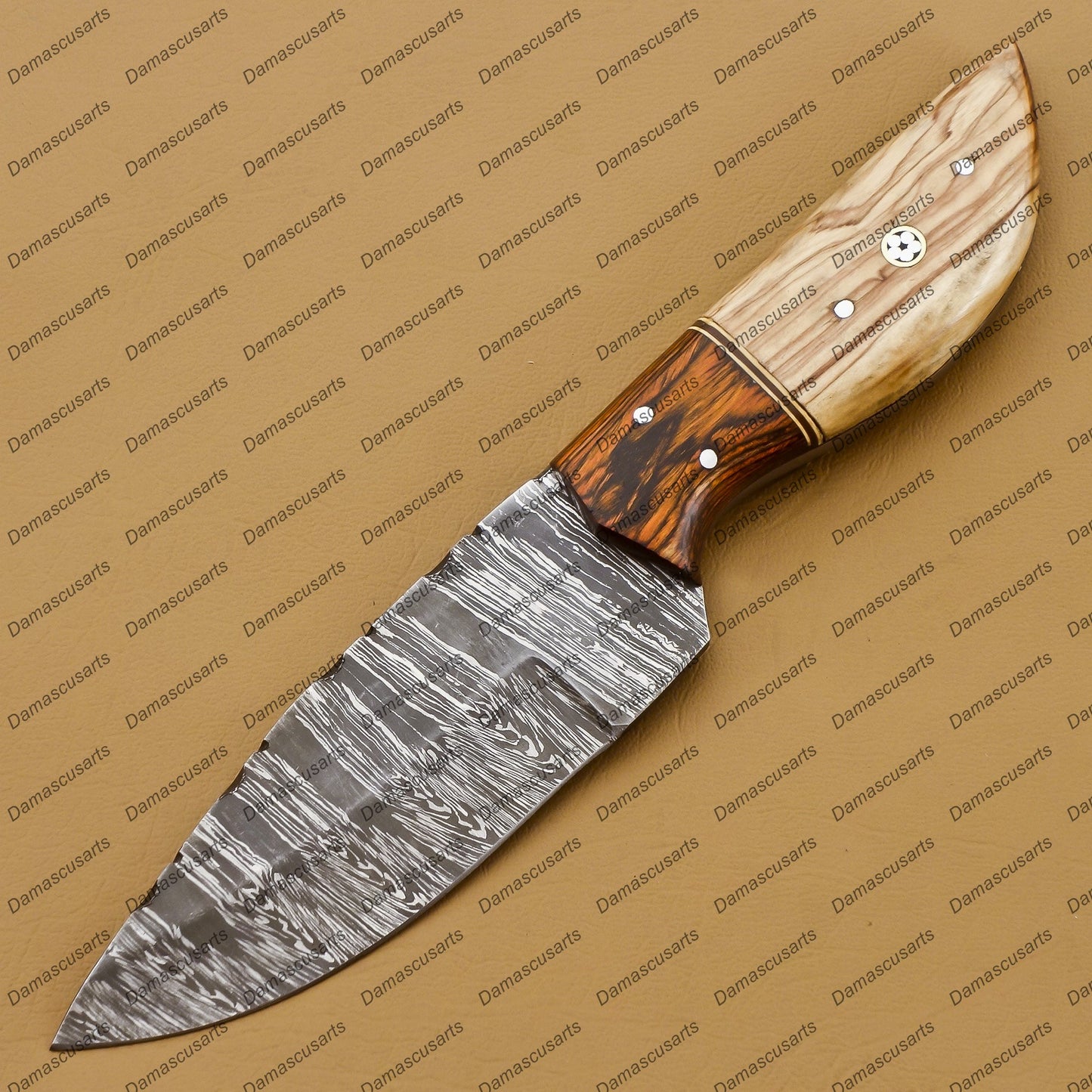 Personalized Custom Hand-Made Forged Hunter Knife Damascus Steel Bowie Knife Handle Tali Wood With Leather Sheath