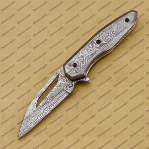 Personalized Custom Handmade Komodo Dragon 7″ Long 3″blade” Damascus Pocket Knife Handmade Damascus Pocket Folding Knife Hand Made Word Class Knives with Leather Sheath