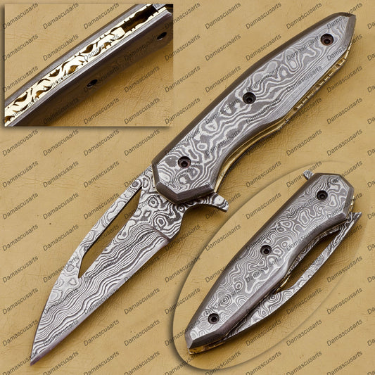 Personalized Custom Handmade Komodo Dragon 7″ Long 3″blade” Damascus Pocket Knife Handmade Damascus Pocket Folding Knife Hand Made Word Class Knives with Leather Sheath