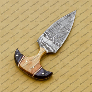 Personalized Custom Handmade Dagger Hunting Knife Handmade Damascus Boot Throwing Kunai Knife Fixed Blade Hand Forged Knife Leather Sheath Gift for Him